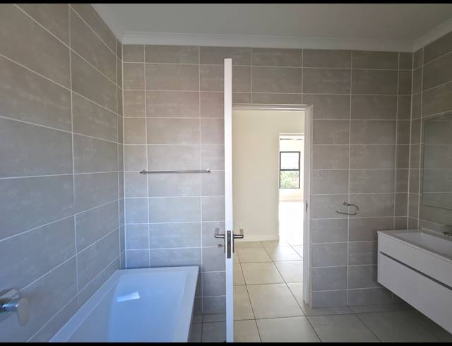 3 BEDROOM APARTMENT FOR SALE IN BALLITO CENTRAL